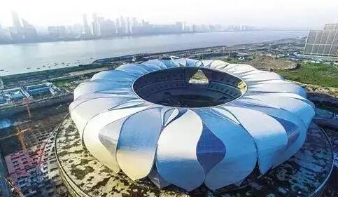 BIM设计下清纯不做作的白莲花